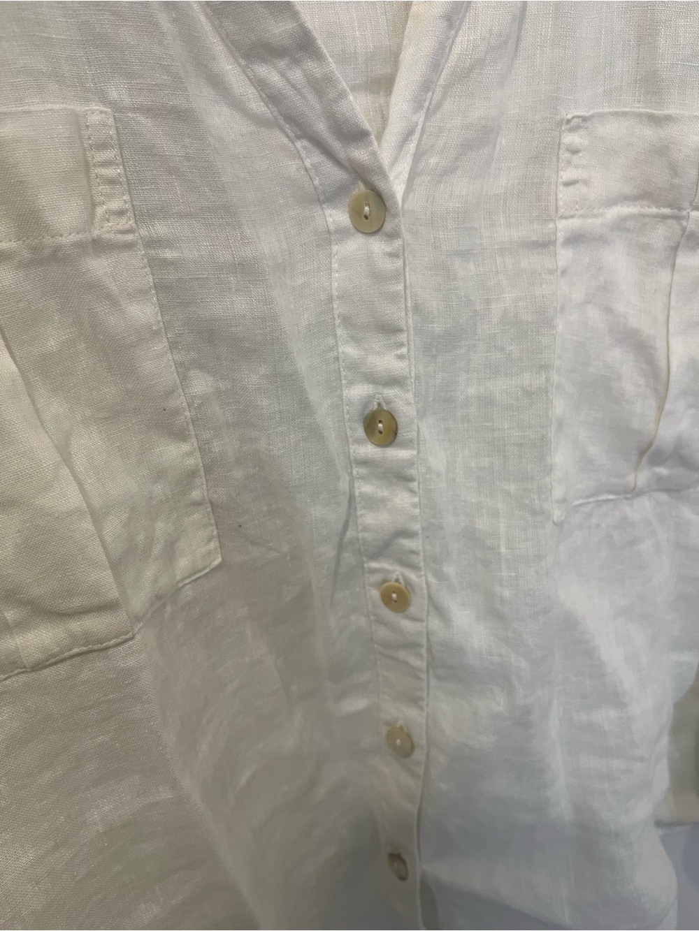 Nicole Miller 100% White Linen Button Down with Mother-of-Pearl Buttons - Picture 5 of 7